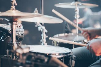 Borrow a drum kit and discover energetic rhythms